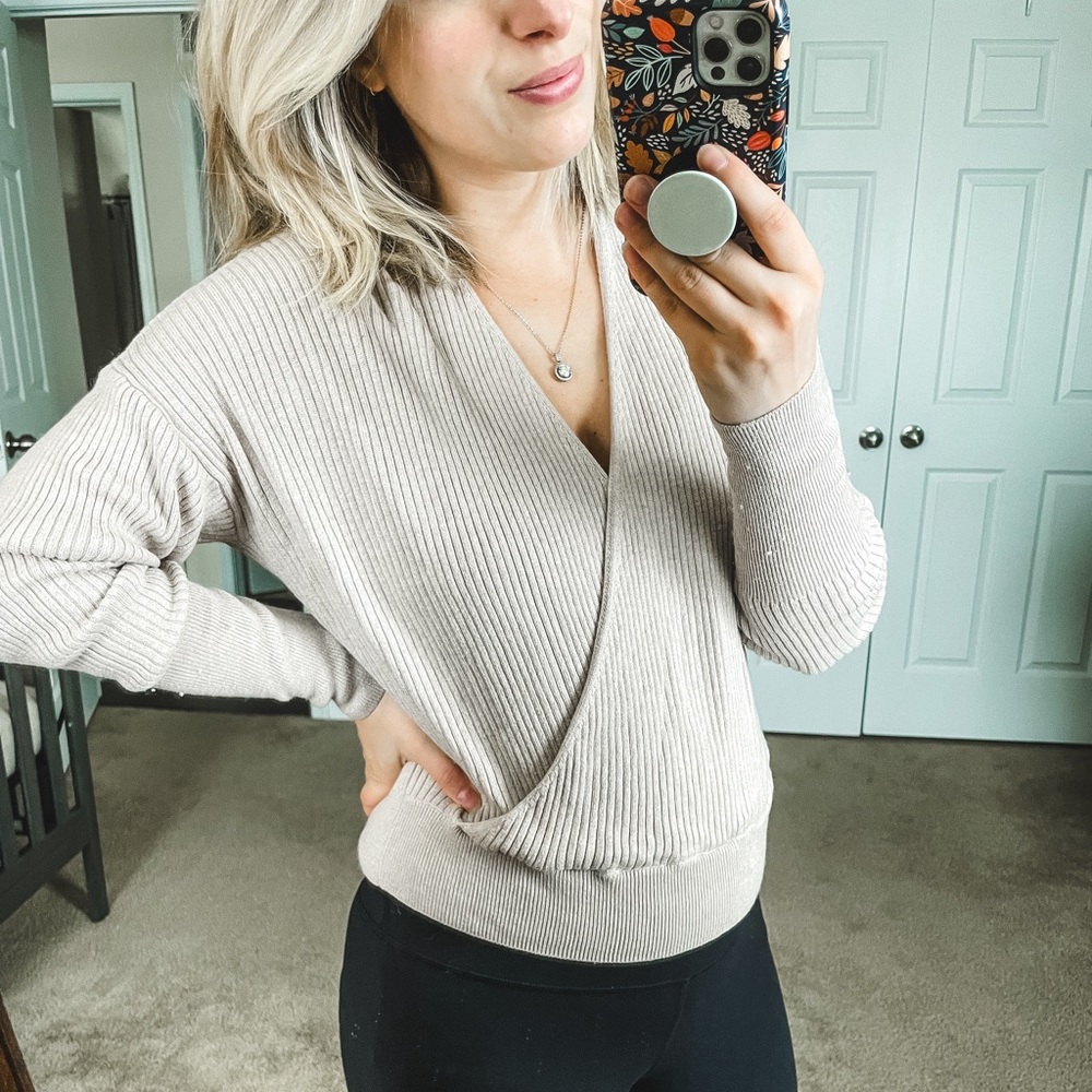 Leith Beige V Neck Sweater XS from Nordstrom